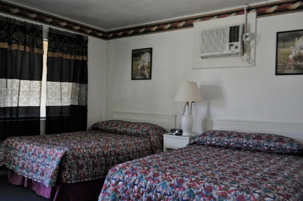 Western Motel image 12